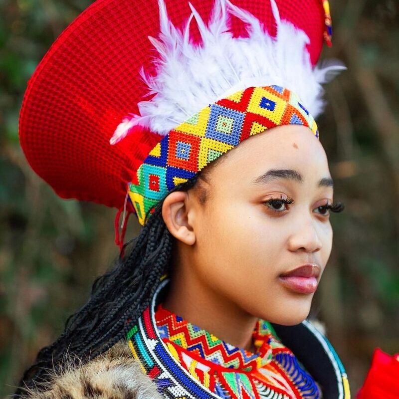 OUTDOOR TRADITIONAL PHOTOGRAPHY